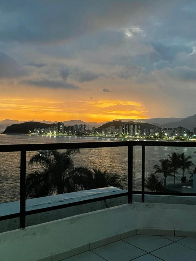 Linda Cobertura Duplex, Pe Na Areia,Vista Linda. Apartment Карагуататуба Екстериор снимка