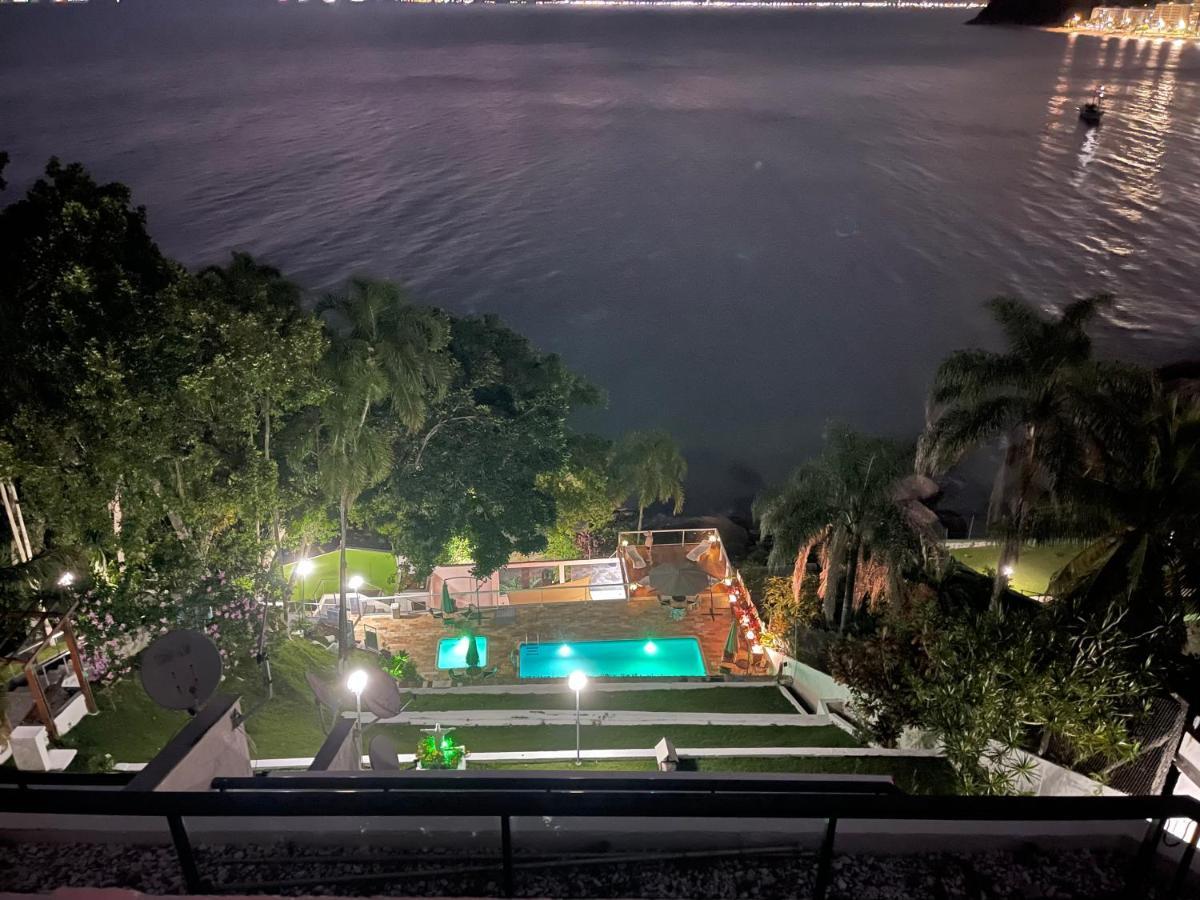 Linda Cobertura Duplex, Pe Na Areia,Vista Linda. Apartment Карагуататуба Екстериор снимка