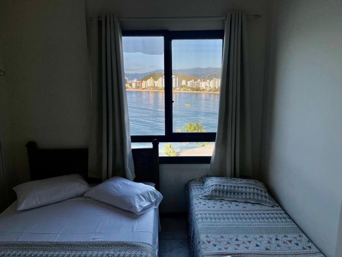Linda Cobertura Duplex, Pe Na Areia,Vista Linda. Apartment Карагуататуба Екстериор снимка