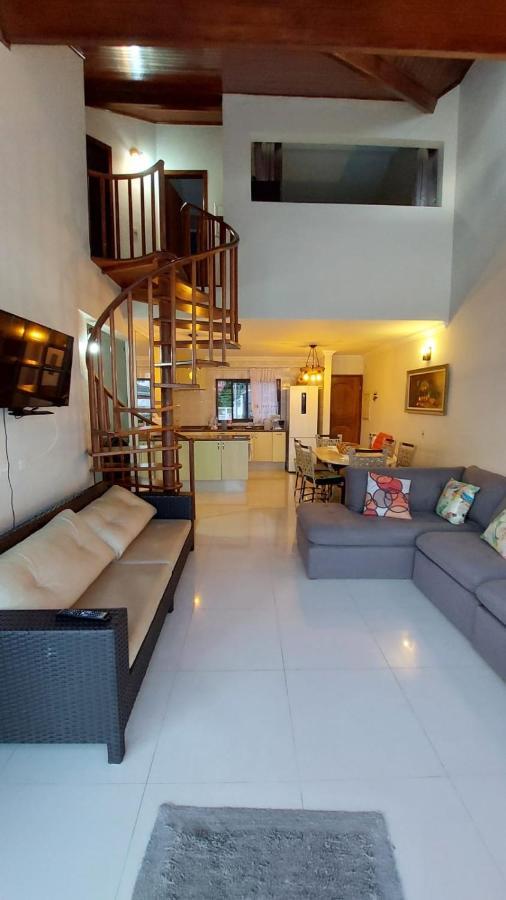 Linda Cobertura Duplex, Pe Na Areia,Vista Linda. Apartment Карагуататуба Екстериор снимка