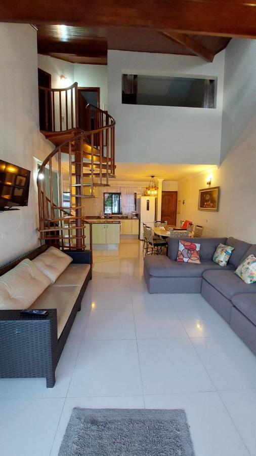 Linda Cobertura Duplex, Pe Na Areia,Vista Linda. Apartment Карагуататуба Екстериор снимка