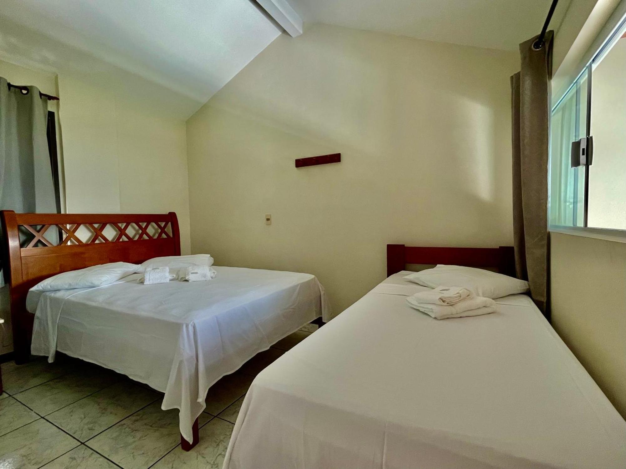Linda Cobertura Duplex, Pe Na Areia,Vista Linda. Apartment Карагуататуба Екстериор снимка